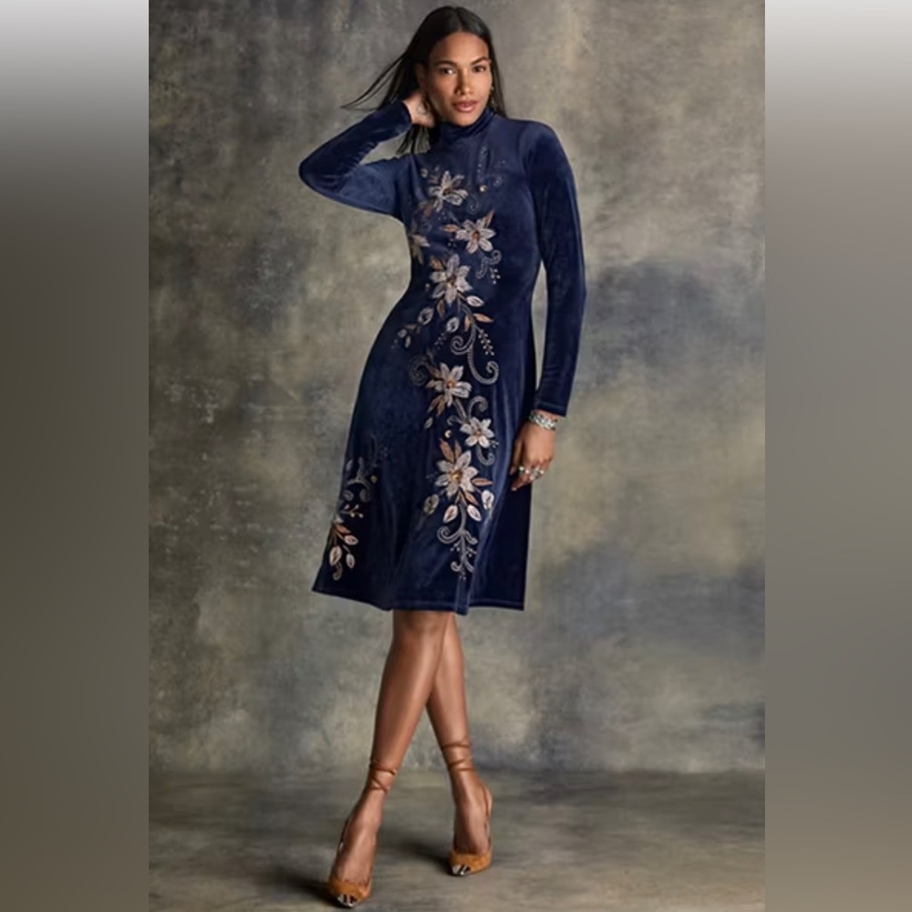 Johnny Was Elegant Floral Embroidered Navy Velvet Dress, XS. NWT